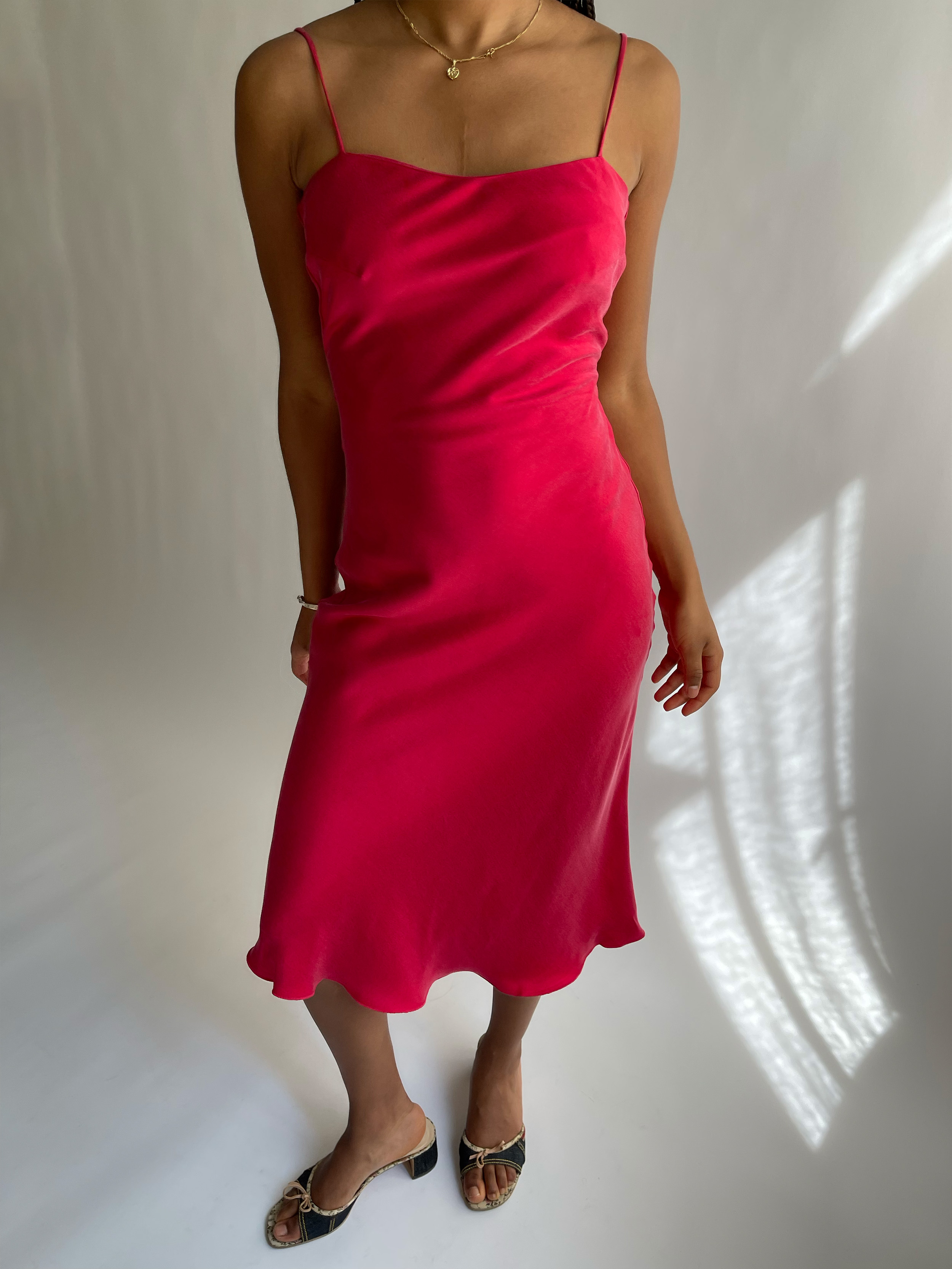 Djerf Avenue Dream Dress Midi Sunrise In Pink